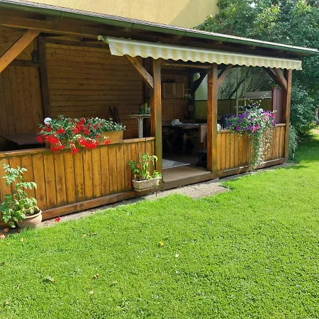 Reginas Ferienhaeuschen * Krieglach