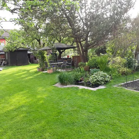 Reginas Ferienhaeuschen Nyaraló Krieglach