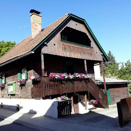 Nyaraló Reginas Ferienhaeuschen