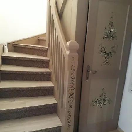 펜션 Reginas Ferienhaeuschen 크리글라흐